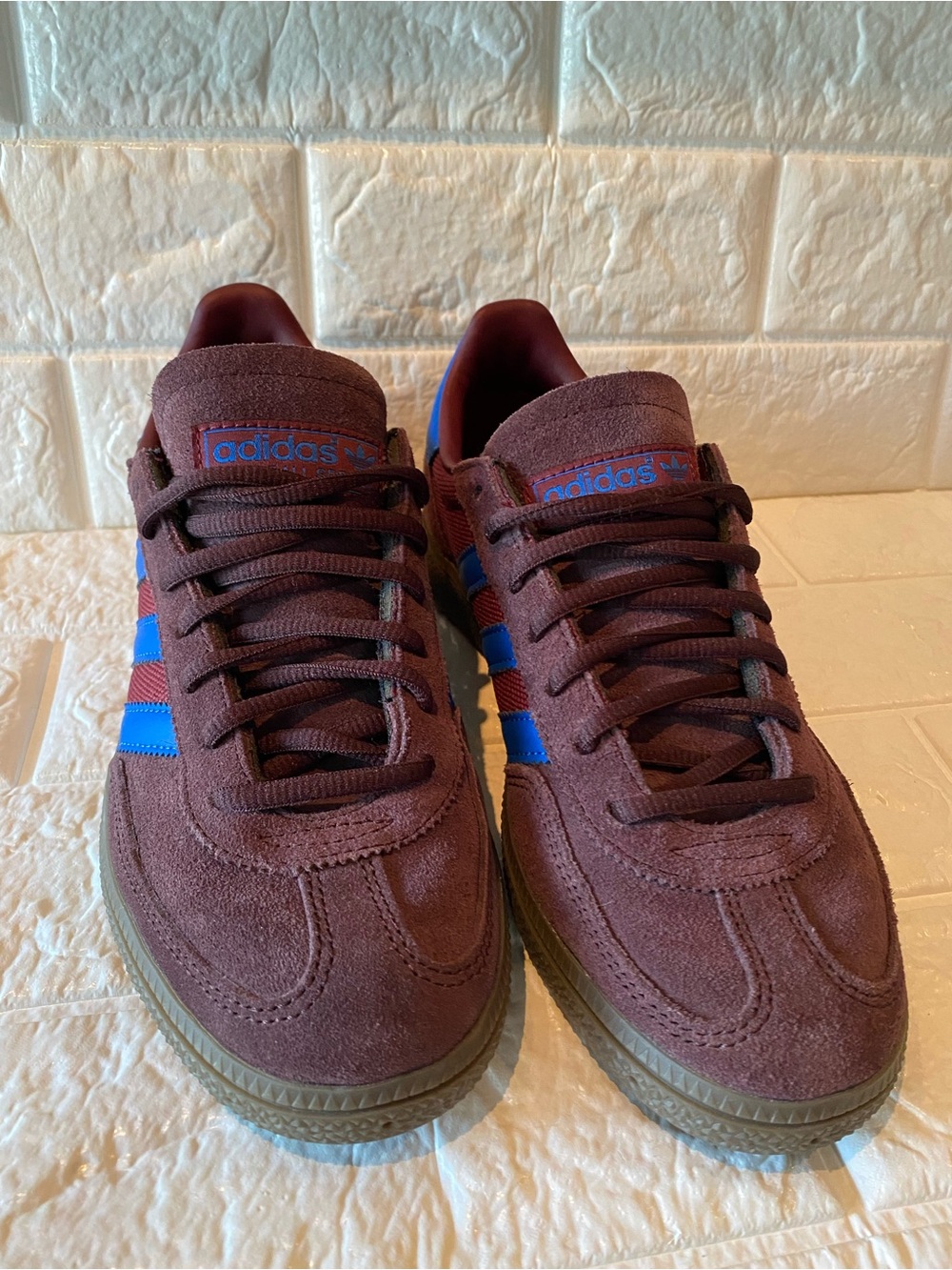 Adidas Handball Spezial Shoes - Picture 2 of 14